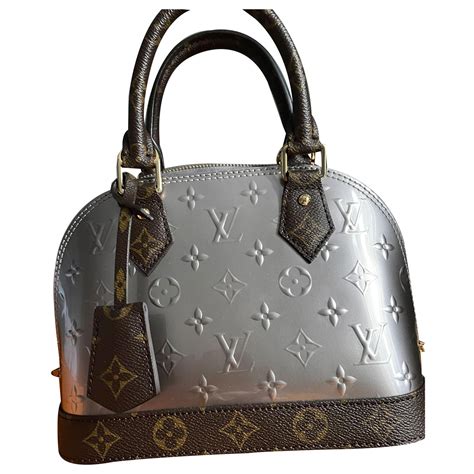 sac alma bb louis vuitton pas cher|Sac Alma BB Cuir Épi .